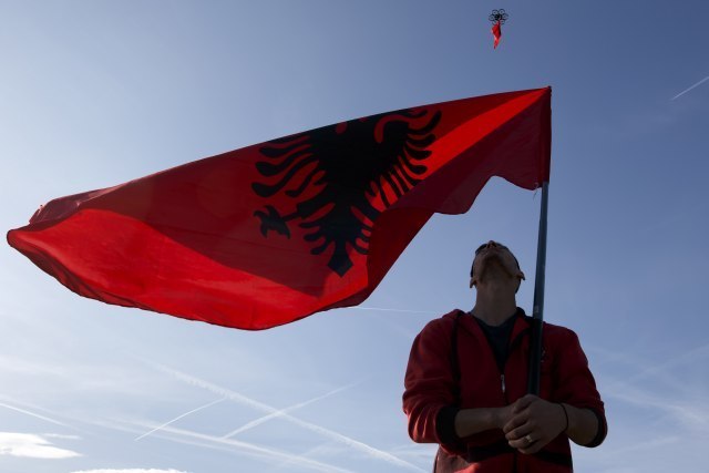 Flags of "Greater Albania" displayed at several locations in Kosovska Mitrovica PHOTO