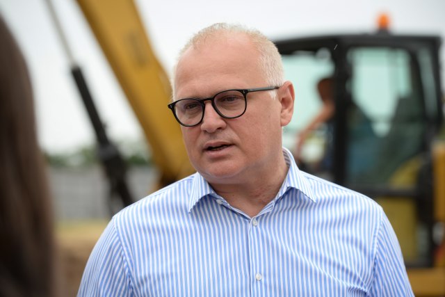 Od stanara traže 400 miliona dinara? Vesić: 