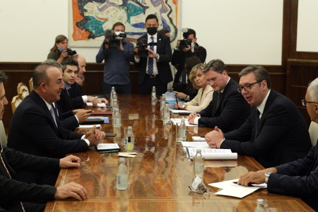 Meeting of Vučić and Çavuºoğlu