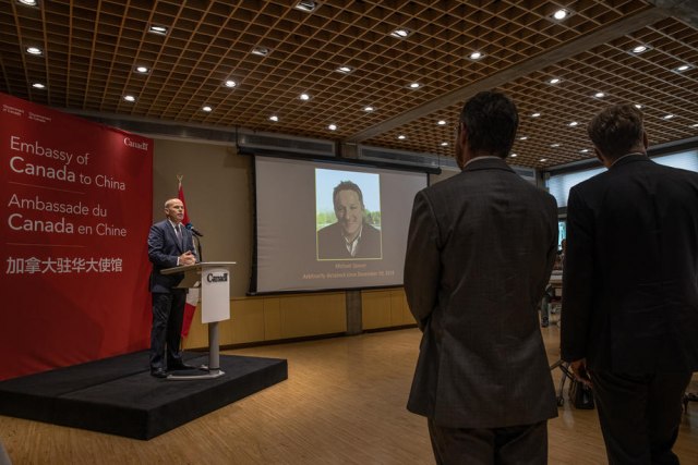 Kineski list: Kanadski biznismen dostavljao fotografije vojne opreme kolegi