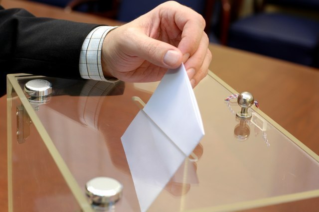 Elections on April 3