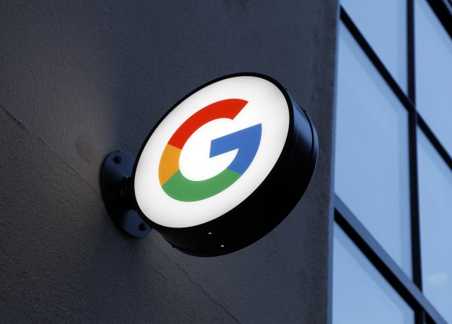Gugl blokirao račune avganistanske vlade