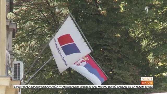 Čanak pomutio mirne političke vode u Novom Sadu; Kakva će biti sudbina LSV-a? VIDEO