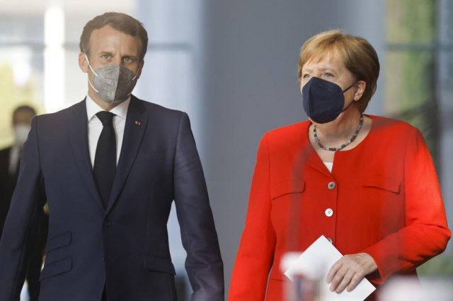 Sastaju se Makron i Merkelova