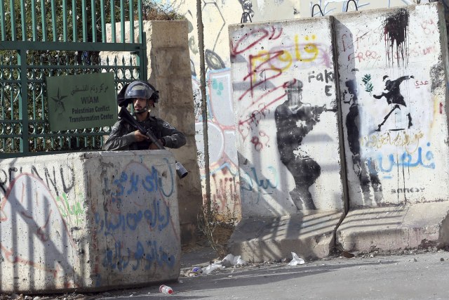 Izrael: Policija ubila Palestinca, nožem nasrnuo na policajca