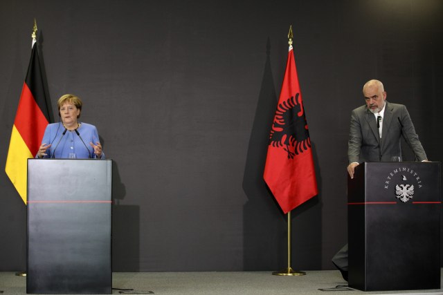 Merkelova, Rama i jedno "ne" za novinare sa KiM