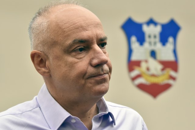 Gradonaèelnik Radojièiæ èestitao Dan srpskog jedinstva, slobode i nacionalne zastave