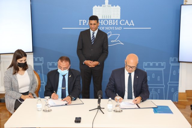 Potpisan sporazum o saradnji izmeðu Novog Sada i Aleksandrije FOTO