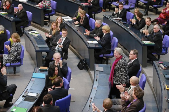 Pravila su promenjena: Koliko zaraðuju poslanici u Bundestagu?