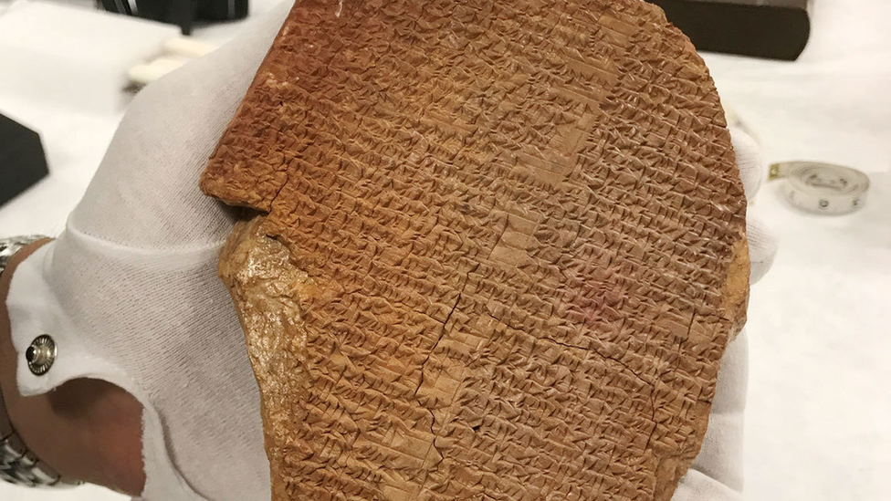 Irak, Amerika i književnost: Nestvarna avantura jedne od glinenih ploča Epa o Gilgamešu
