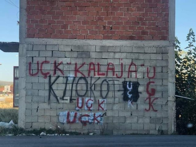 "Osvanuo" grafit tzv. UÈK na kuæi u srpskoj opštini Klokot FOTO