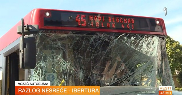 Da li je do nesreće u Zemunu došlo zbog nekontrolisanog ubrzavanja autobusa? VIDEO