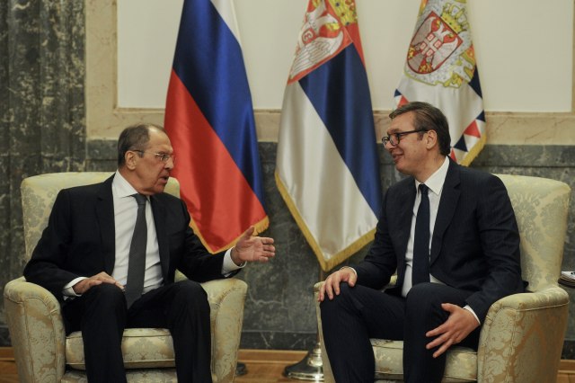 Vuèiæ: "Ponosan sam i to ne krijem"; Lavrov: "Nije na èast EU" FOTO/VIDEO