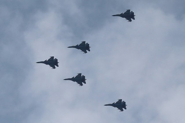 Fighter jets flying over, Chinese leaders threaten reunification. Is the war lurking?