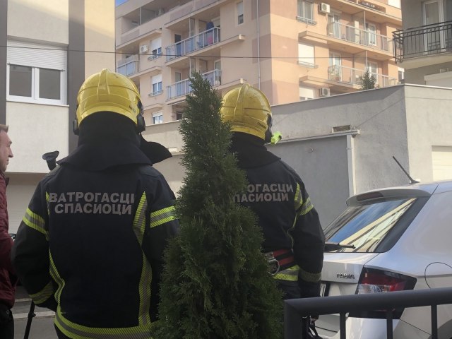 Požar u školi u Novom Pazaru: Učenik povređen, deca evakuisana