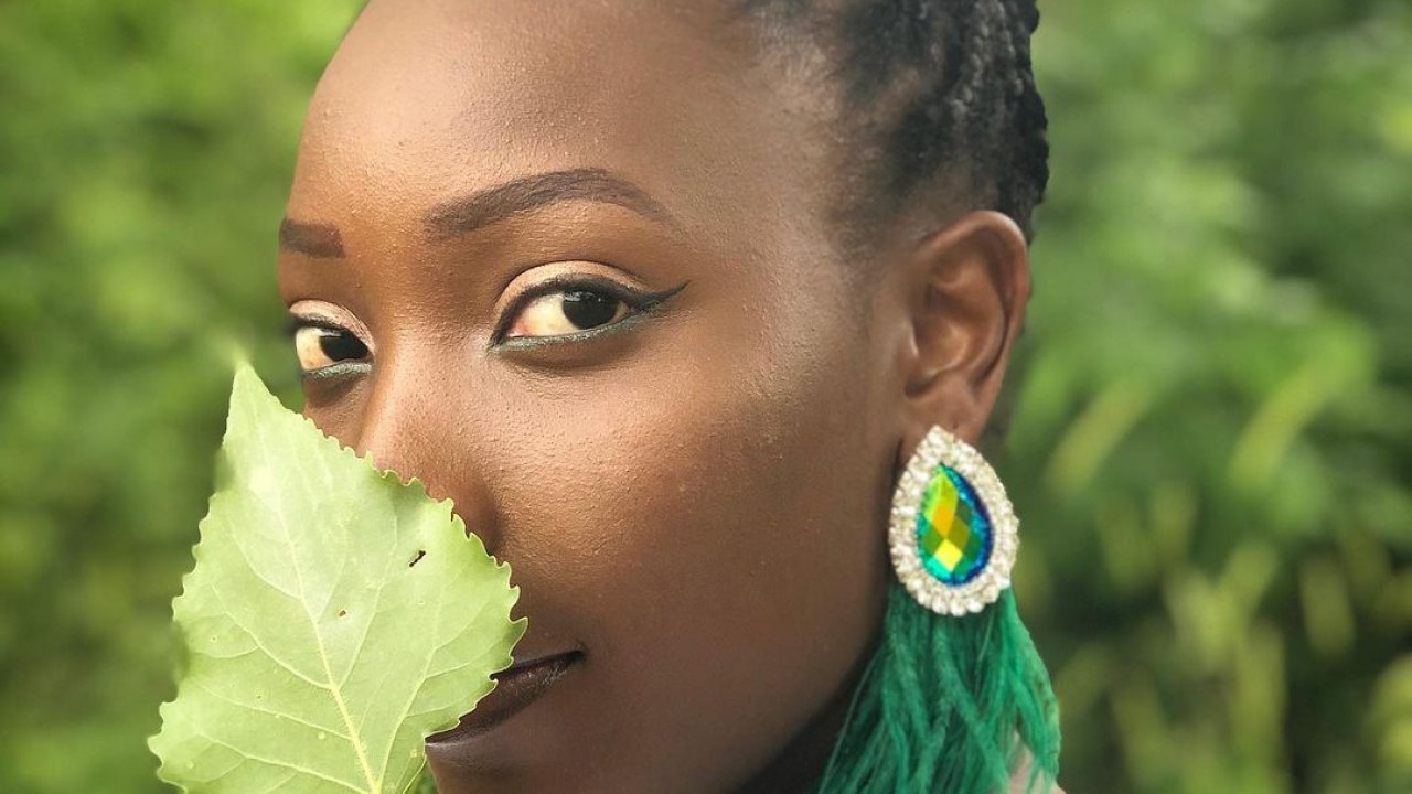 Kenijka zapevala Kenijka zapevala