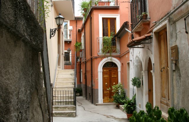 Italijansko selo prodaje 250 kuæa za jedan evro - ali pod jednim uslovom
