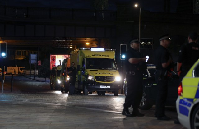Eksplozija u Škotskoj – kuće odletele u vazduh: Troje ljudi hospitalizovano VIDEO/FOTO