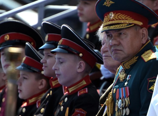 Šojgu: NATO poveæava prisustvo kod granica Rusije i Belorusije