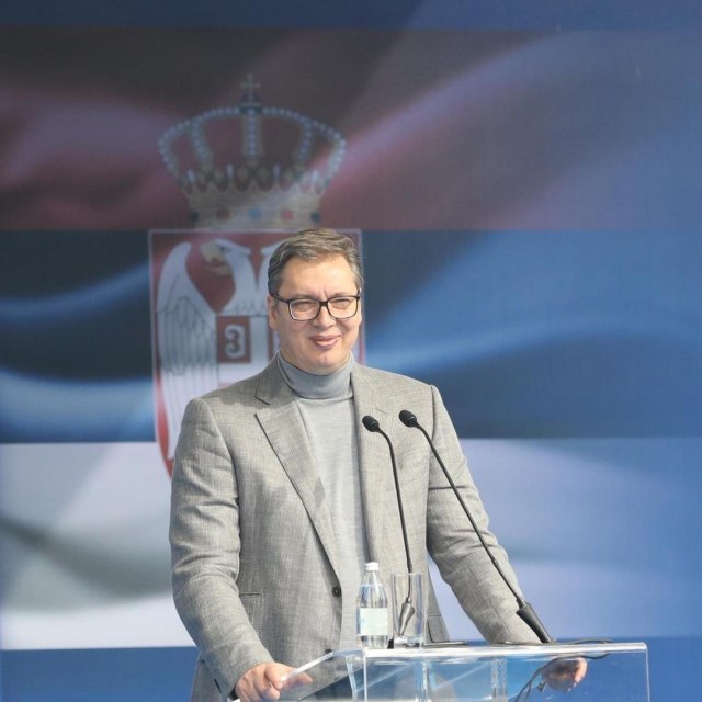 Vuèiæ: "13 years of SNS, the strongest political organization in modern Serbia" PHOTO