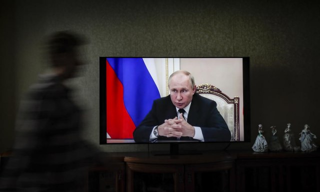 Zašto Putinu odgovara zamrzavanje odnosa: Logièan "kec u rukavu"