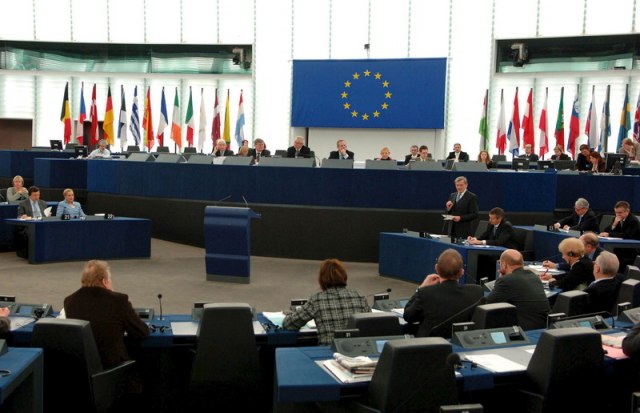 Razdor u EU? Poljska pokrenula buru: Evropski parlament sprema tužbu protiv Komisije