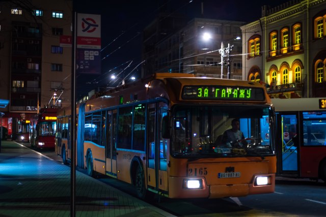 Beograd traži noæne prevoznike: Ko ponudi najviše dobiæe koncesiju za linije