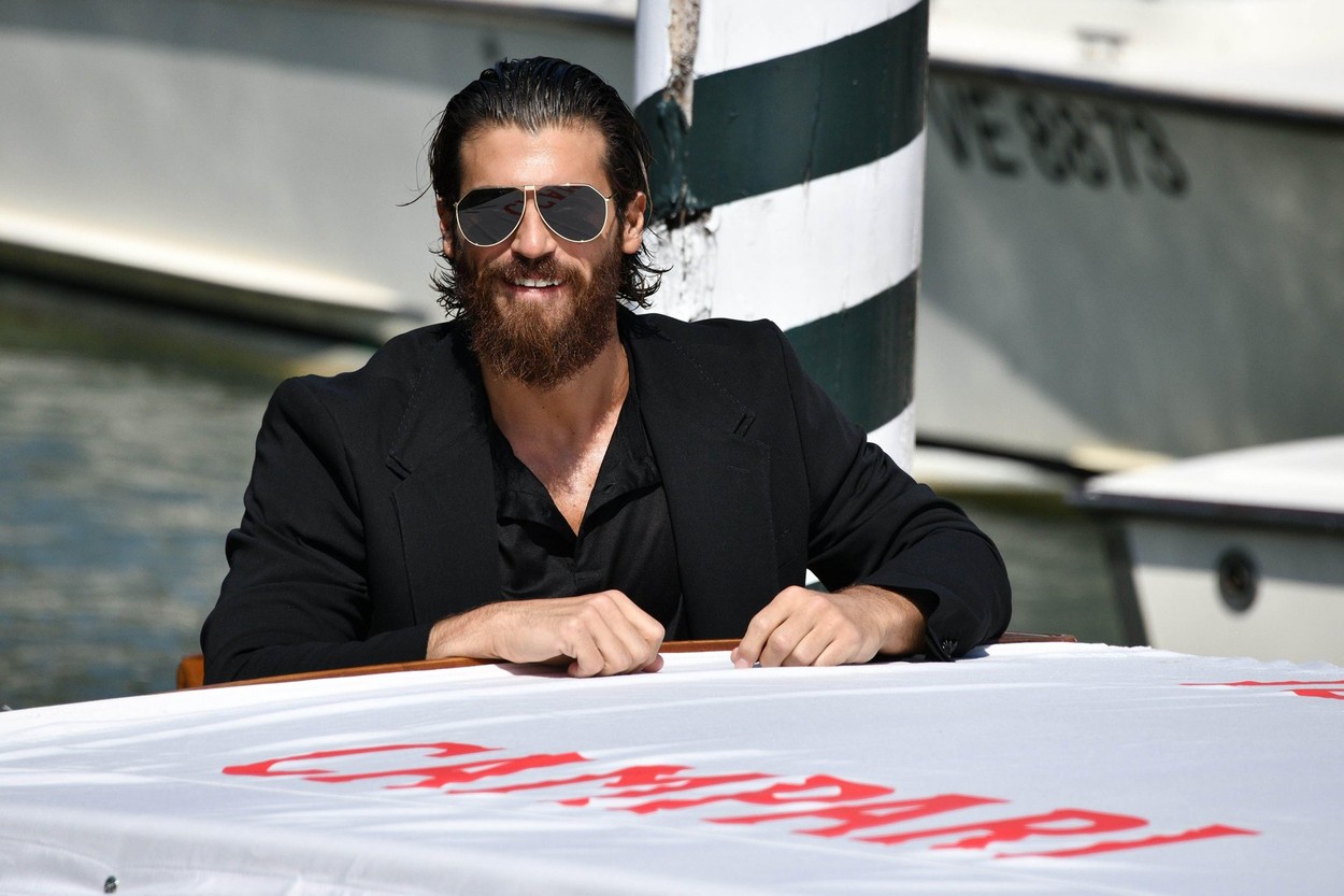 Da li je je turski zavodnik Džan Jaman zbog ove lepotice okončao vezu sa Diletom? (FOTO)