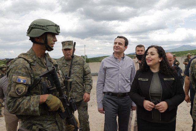 "Vojska Kosova mora da kupi teško naoružanje"