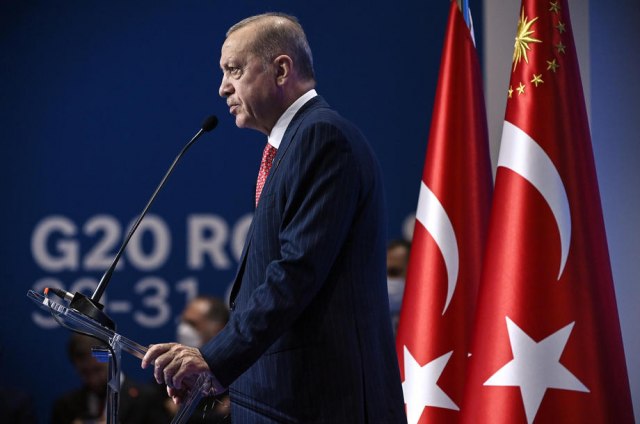 Erdogan krenuo ka Glazgovu i odmah se vratio u Tursku