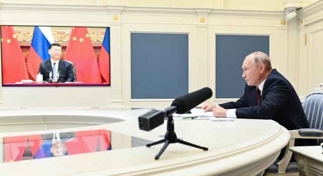 Putin i Si Ðinping bez tona
