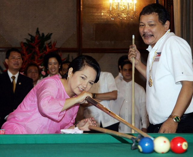 Meè sa predsednicom Filipina Glorijom Arojo Foto: Profimedia