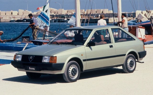 Automobili čiji naziv zna da prevari