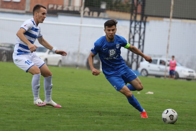 TSC promašio penal i pogodio preèku, a Ðuriæ dva puta u metu za pobedu Metalca