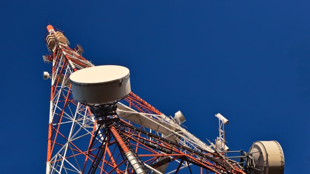 Le azioni delle telecomunicazioni salgono del 30% dopo l’offerta di KKR – Biz