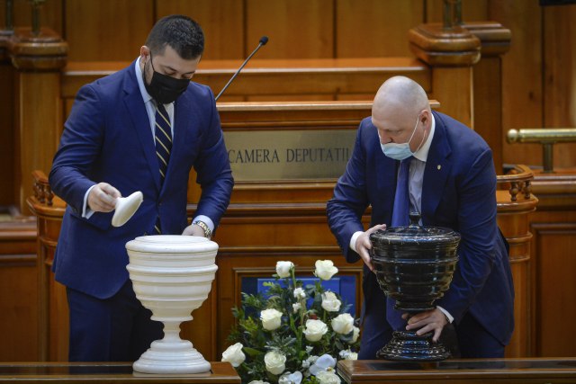 Rumunski parlament odobrio koalicionu vladu