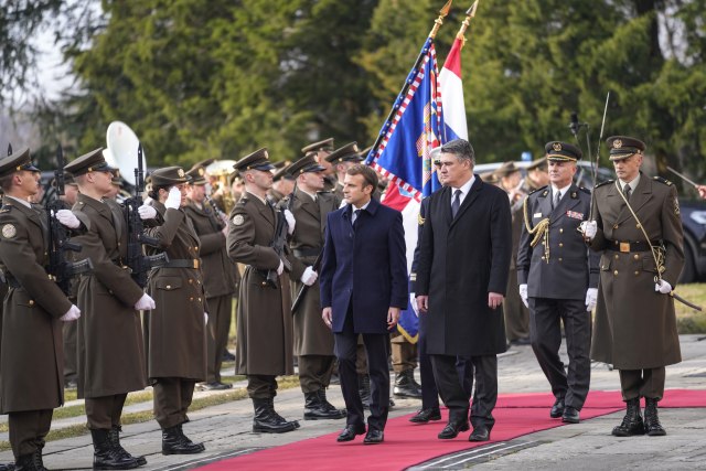 "Bienvenue en Croatie, cher Emmanuel Macron..., tvoja prijateljica" FOTO