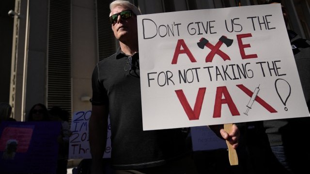 Doctors came to the gathering of anti-vaxxers, and the epilogue is "unexpected" - Vimarsana News