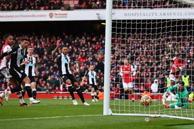 Arsenal se oporavio od Liverpula – Saka i Martineli srušili Njukasl