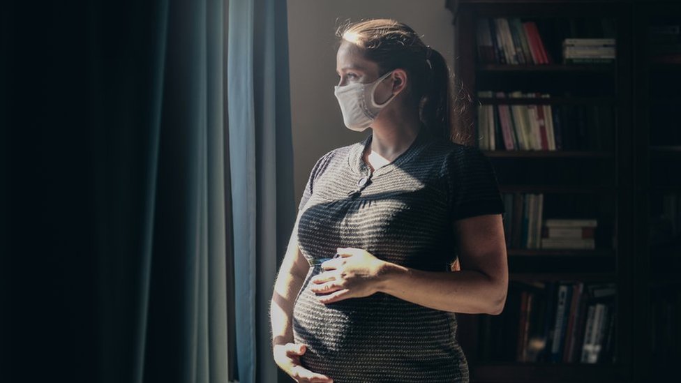 Korona virus i žene: Vakcine protiv kovida bezbedne u trudnoæi - pokazuje studija