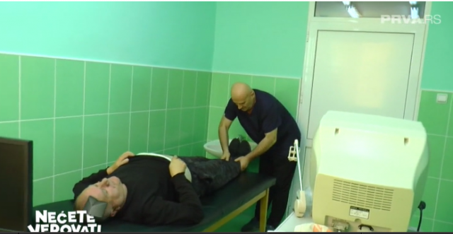 Dr Sead namešta kičmu, krsta, zglobove... Kad sam „odradio“ jednog čoveka, ustao je i upitao: „Koliko košta krevet?“