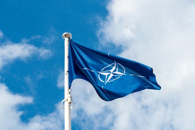 Rusi tvrde da se NATO zaigrao: Vojna oprema na našoj granici
