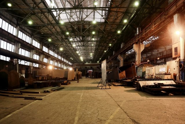 Nièu nove hale u industrijskim zonama Zrenjanina