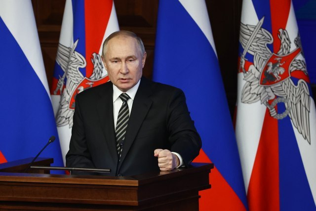 Putin straightforward: "We have every right to military response"