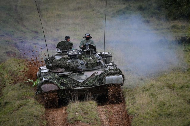 Kiev expects war?; "Worst case scenario. Critical situation"