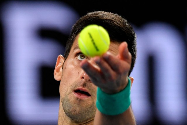 "Osvojio je 9 je*enih titula – ako je negativan, pustite ga da igra!"