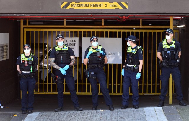 "Ne hapse Ðokoviæa, nego ga èuvaju"