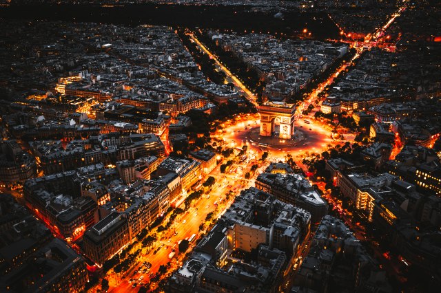 Top 20 svetskih gradova koji su najlepši noću - čak 17 se nalazi u Evropi FOTO