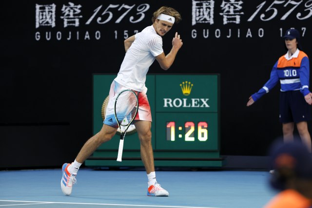 Zverev ekspresno do Šapovalova