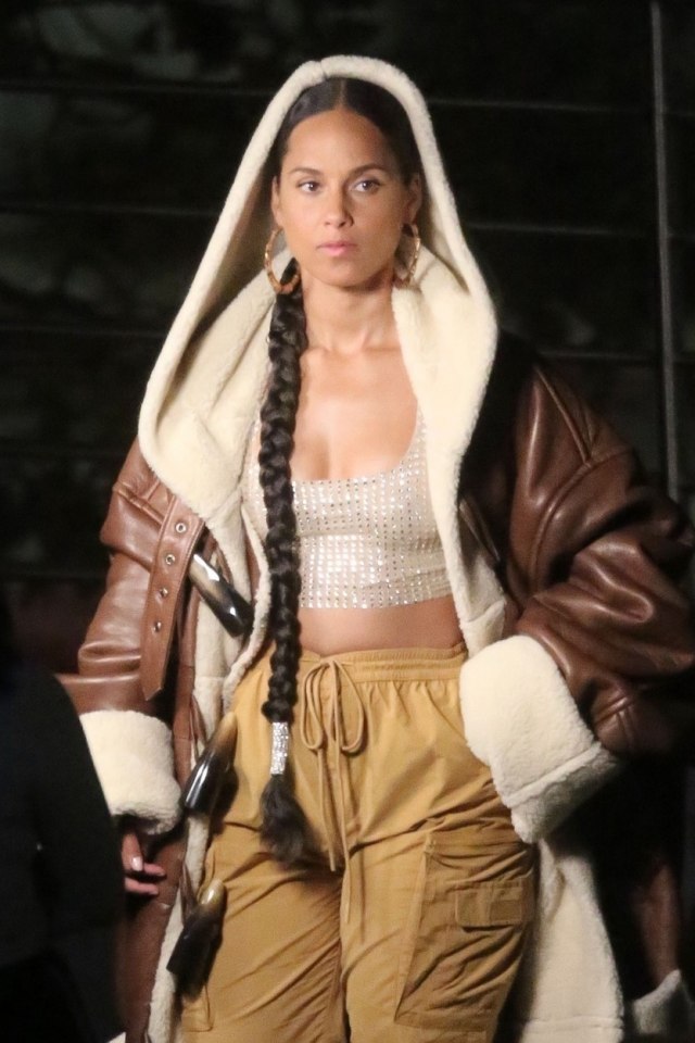 "Trebalo je da završim kao prostitutka, a ne kao muzièka ikona"